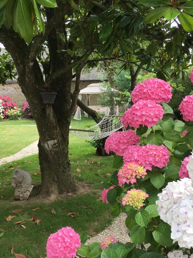 La Meffrais 1741 Bed & Breakfast Динан Екстериор снимка