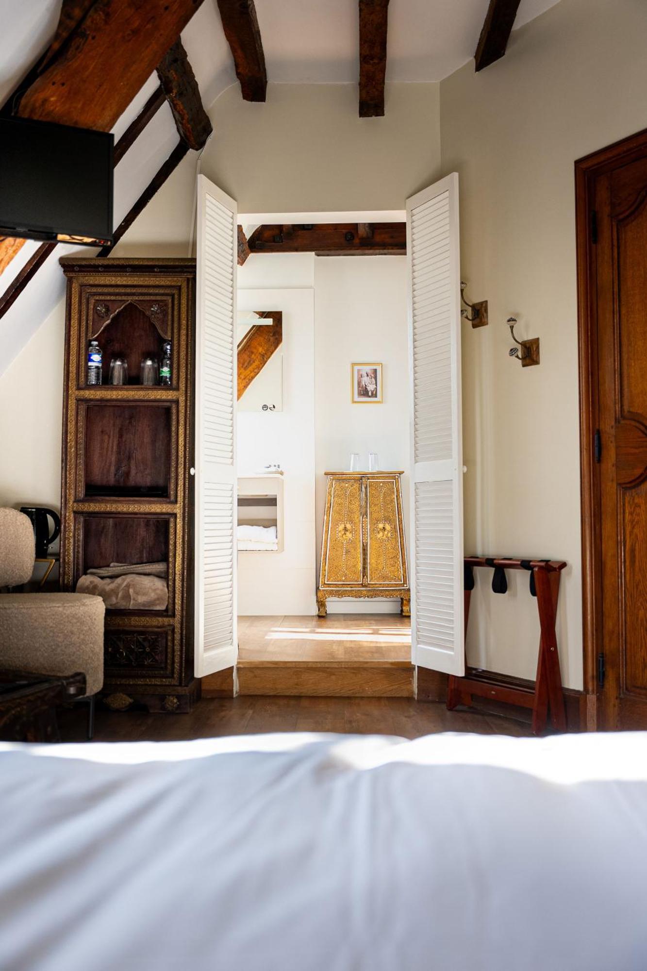 La Meffrais 1741 Bed & Breakfast Динан Стая снимка